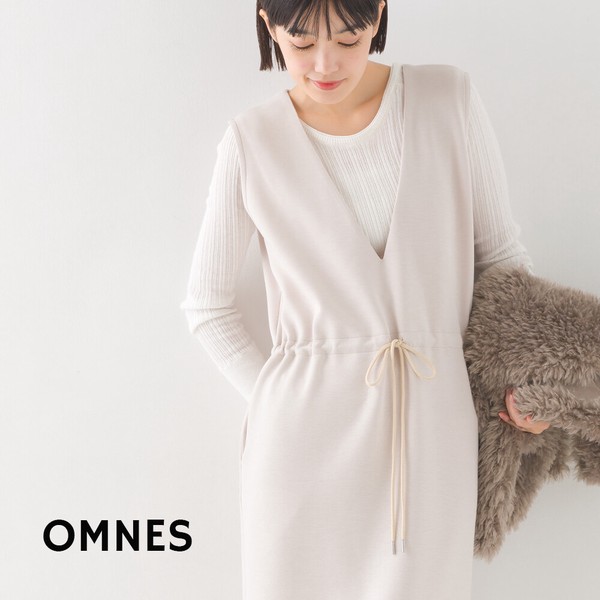 【再入荷】 ソフトダンボールニット　深Vネックウエストドロストノースリーブワンピース