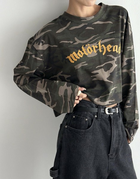 【2025秋冬新作】デザインロゴカモフラTシャツ