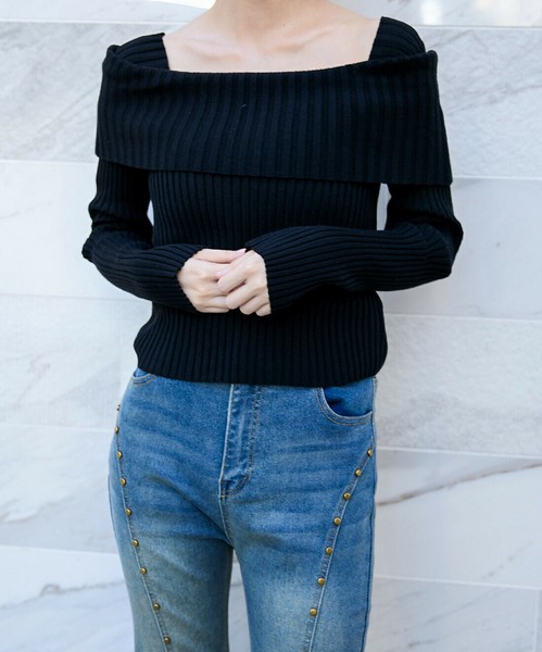 《オフショル×細リブニット》レディース　プルオーバー　長袖トップス　肩見せ　セクシー　秋冬