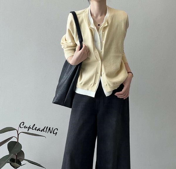 2025 秋冬 早い者勝ち スリム見え丸首カーディガン 2025秋薄手 カラーリング疑似重ね