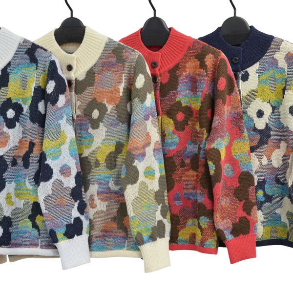 【2025冬物新作】【日本製】花柄ジャガードカーデ