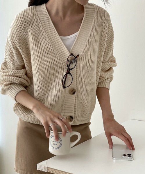 【2025秋冬新作】ざっくりVネックニットカーディガン