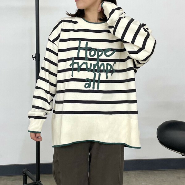 【2025新作】ロゴ刺繍プルオーバー　長袖　ニット　ゆったり　ワイド　秋　冬　ボーダー　無地