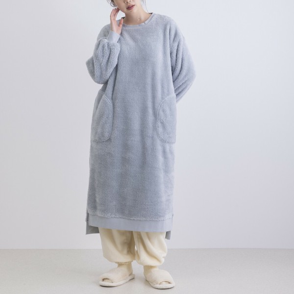 【入荷しました！】【2025冬物新作】ファーフリースワンピース