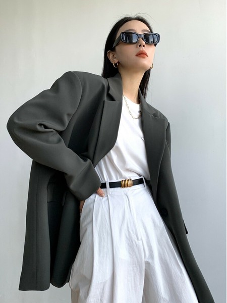 ワンボタンテーラードジャケット