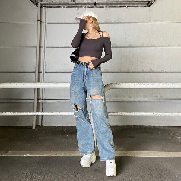 【2026新作】2連リブトップス　デコルテ　ショート丈　コンパクト　ホルターネック　春トップス　春服