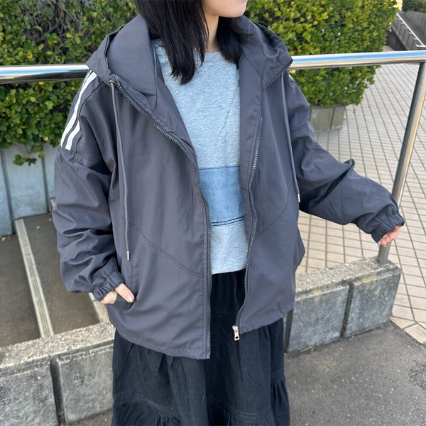 【2026新作】サイドラインフードブルゾン　ZIP　アウター　ジャージ　フーディ　スポーツ　春夏秋冬